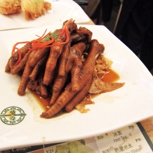 Steamed Chicken Feet with Abalone Sauce