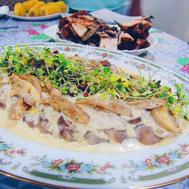 Lengua in Milky Mushroom Cream Sauce