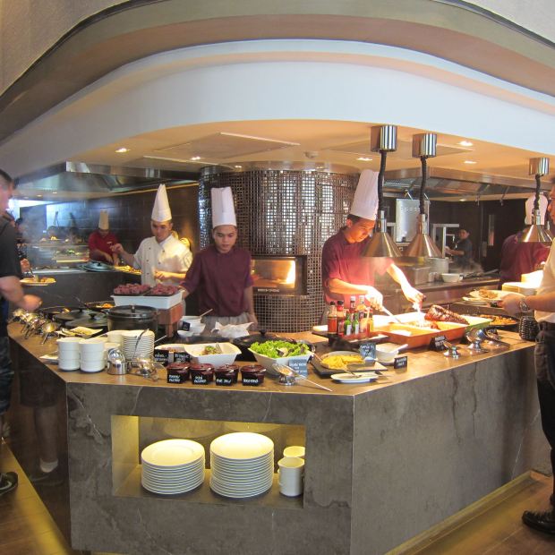 12375696_10153722603565928_1299125759_o