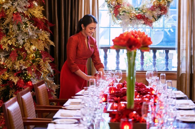 The Peninsula Manila Festive 2.JPG