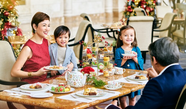 The Peninsula Manila Festive 7.JPG